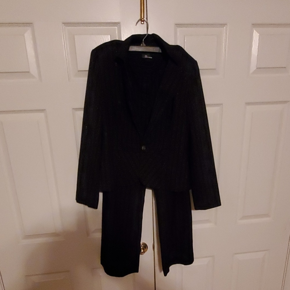 Suit